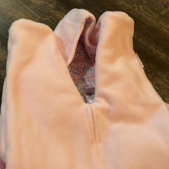 Fleece Floral Baby Snowsuit with detachable mittens - Picture 5 of 7